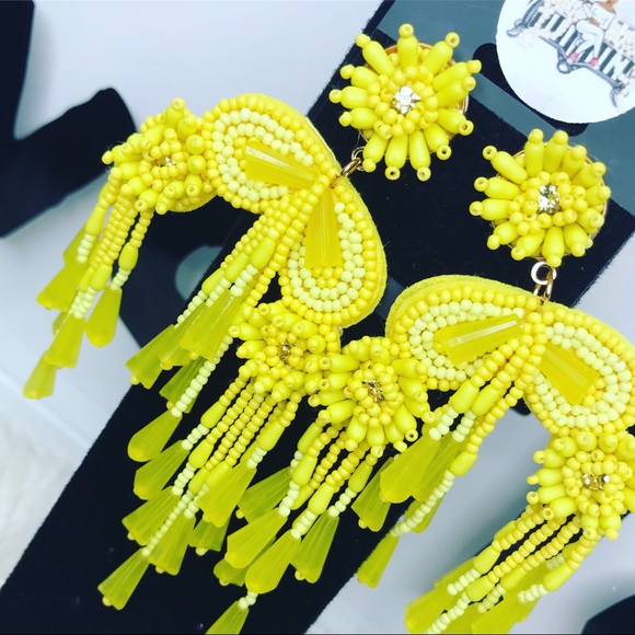 Hanger Earrings - Picture 6 of 6